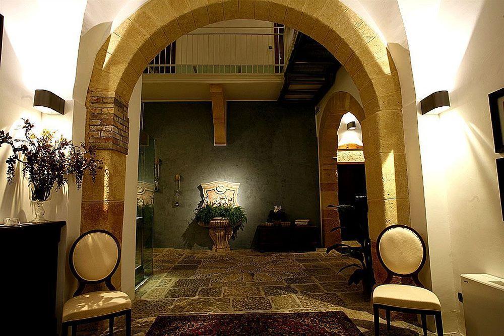 Carmine Hotel 3*