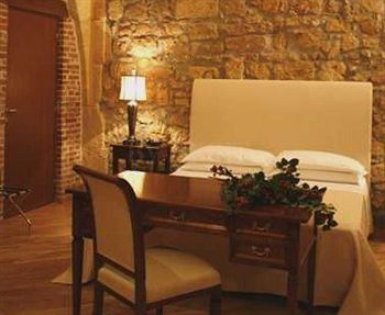 Hotel Carmine