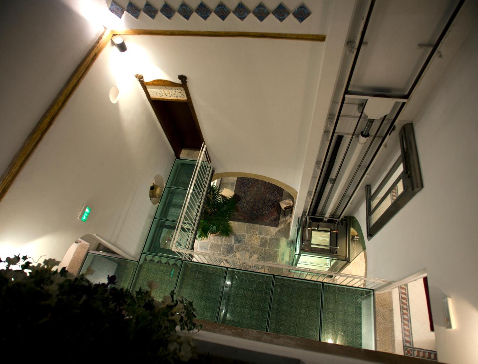 Hotel Carmine 3*