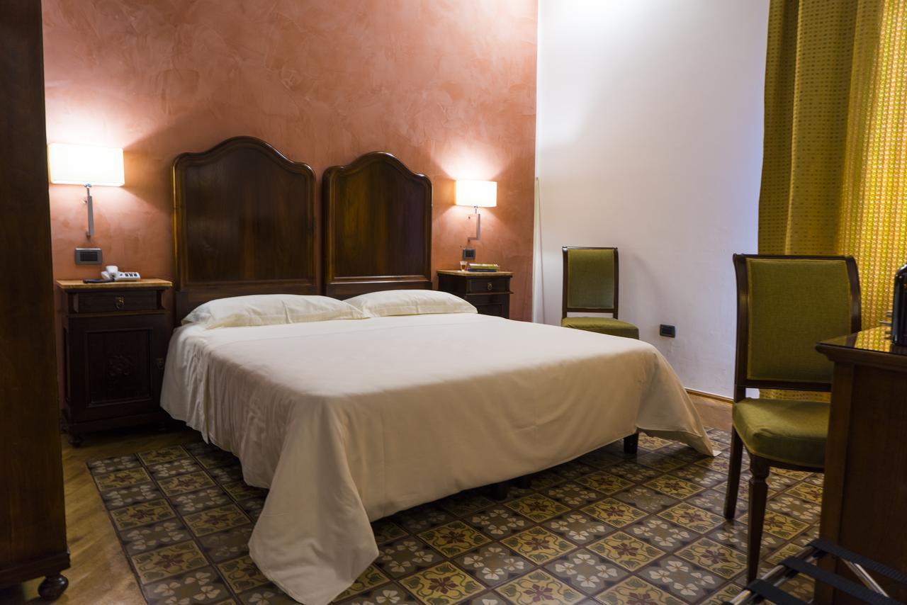 Carmine Hotel