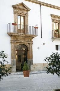 Hotel Carmine 3*